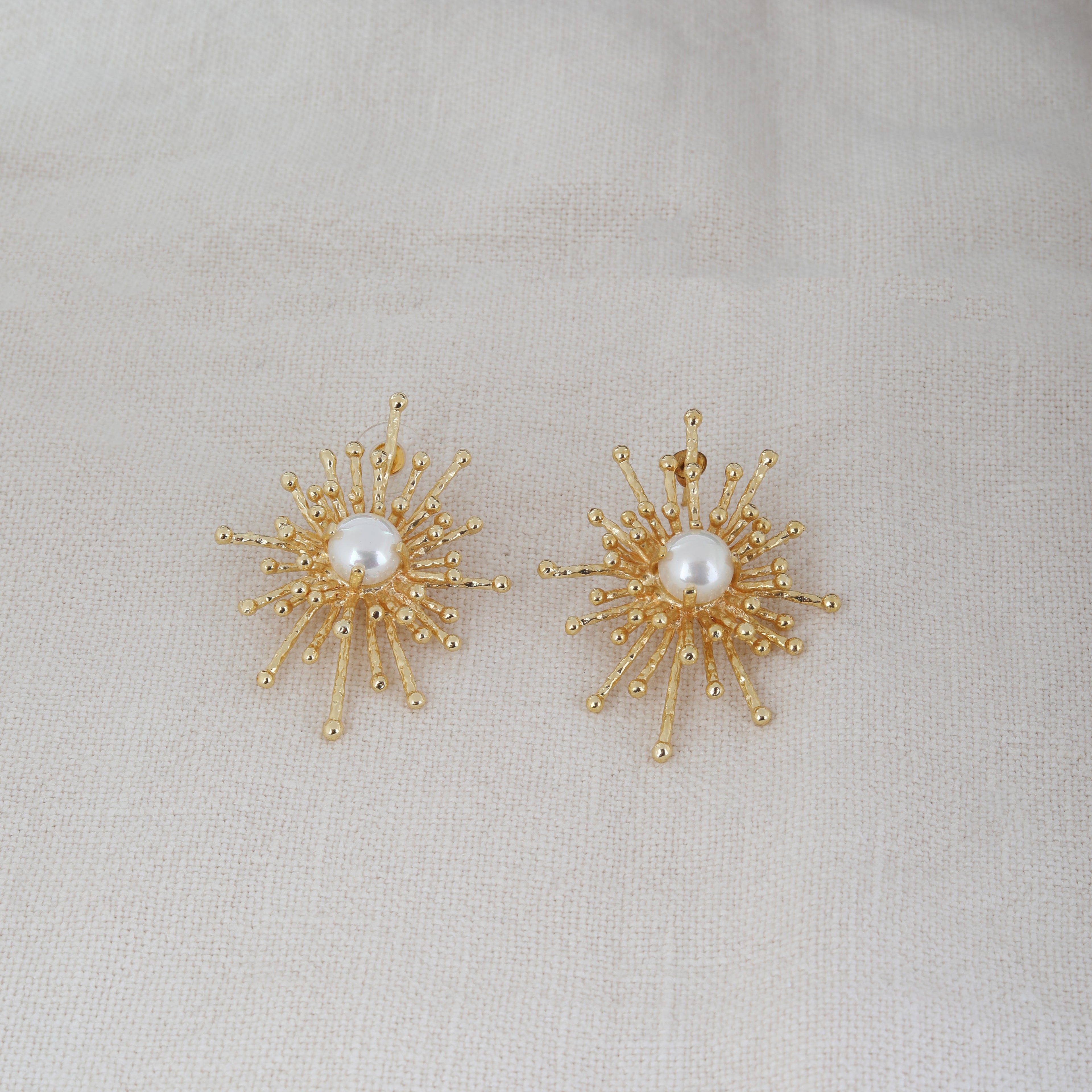 Starburst Pearl Küpe