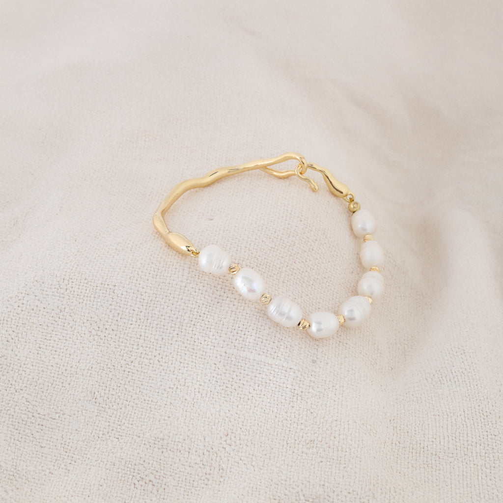 Aurea Pearl Curve Bileklik