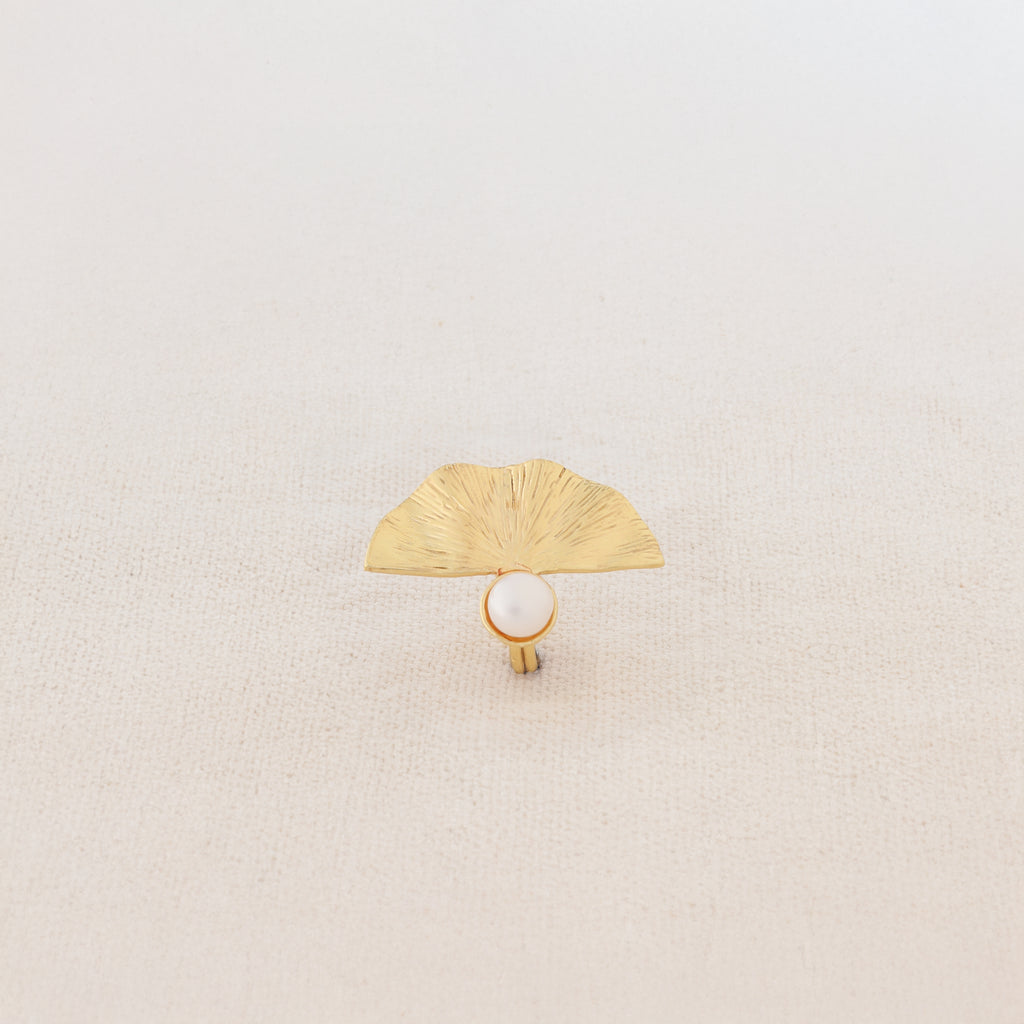 Golden Fan Pearl